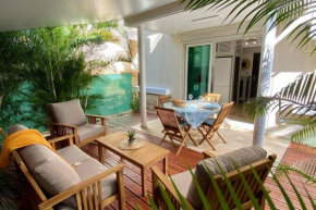 L'instant Evasion, studio avec terrasse, piscine !